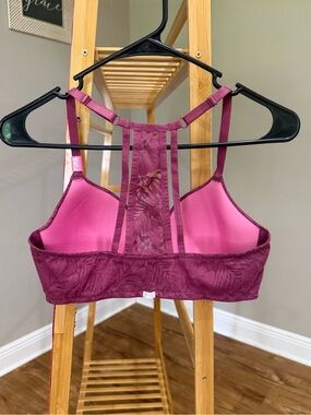 NWT Victoria Secret Lightly Lined Bra